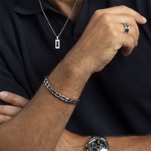 Pendentif NEXUS en acier...