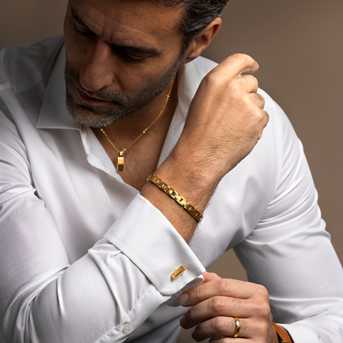 Pendentif FAME en acier PVD...