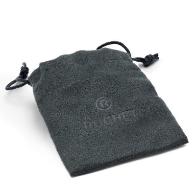 Boucles d'oreilles MYSTERES...